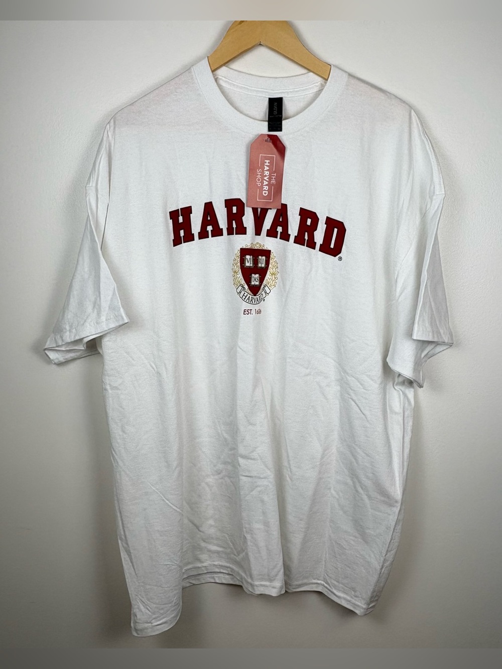 NWT Gildan Unisex White Red Harvard University Graphic T-Shirt, Size 2XL